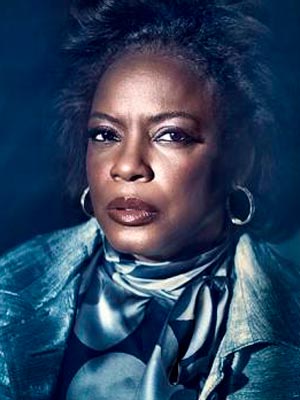 Онжаню Эллис
Aunjanue Ellis